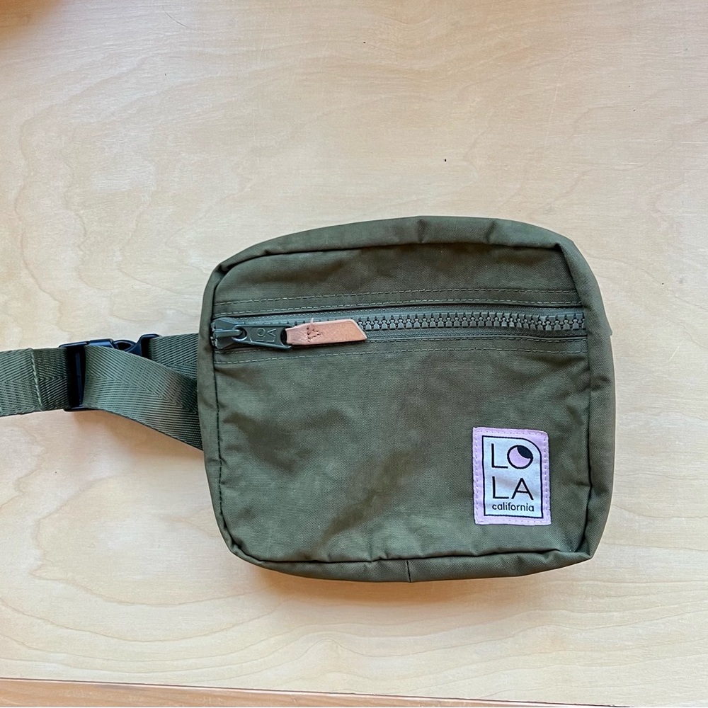 Lola California Fannypack
